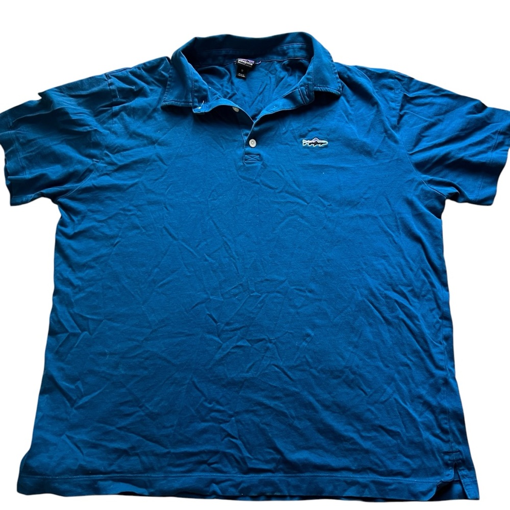 Patagonia Men’s Polo Shirt Blue Size Medium 100% organic cotton fish